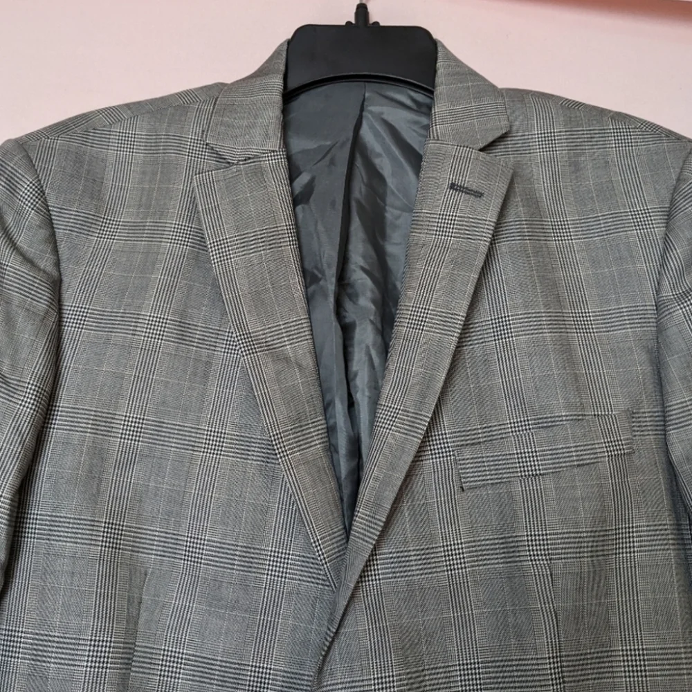 Boohoo Man Gray Skinny Fit Suit Jacket size 40